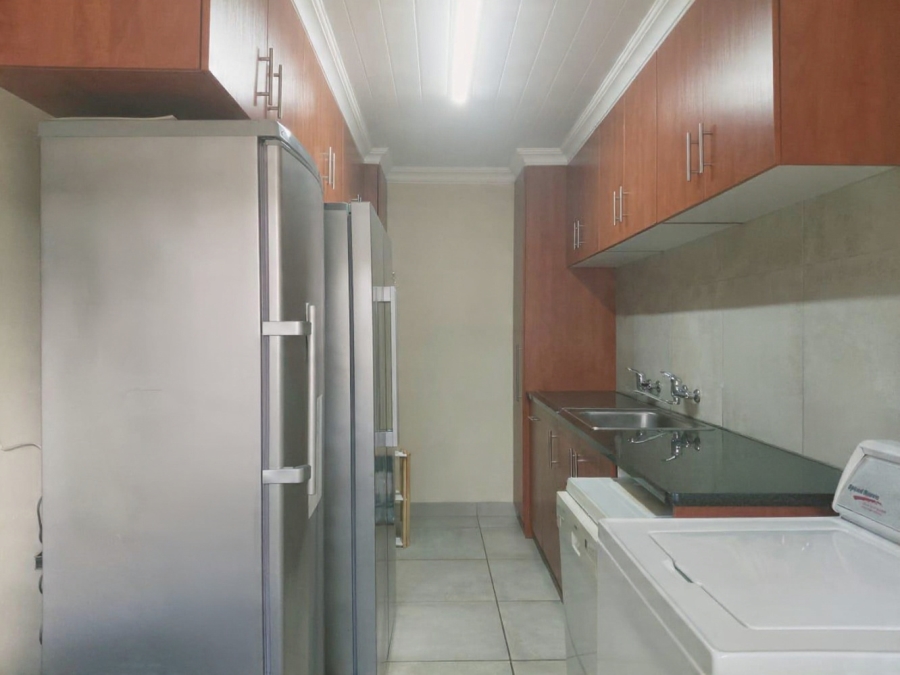 3 Bedroom Property for Sale in Stilbaai Wes Western Cape